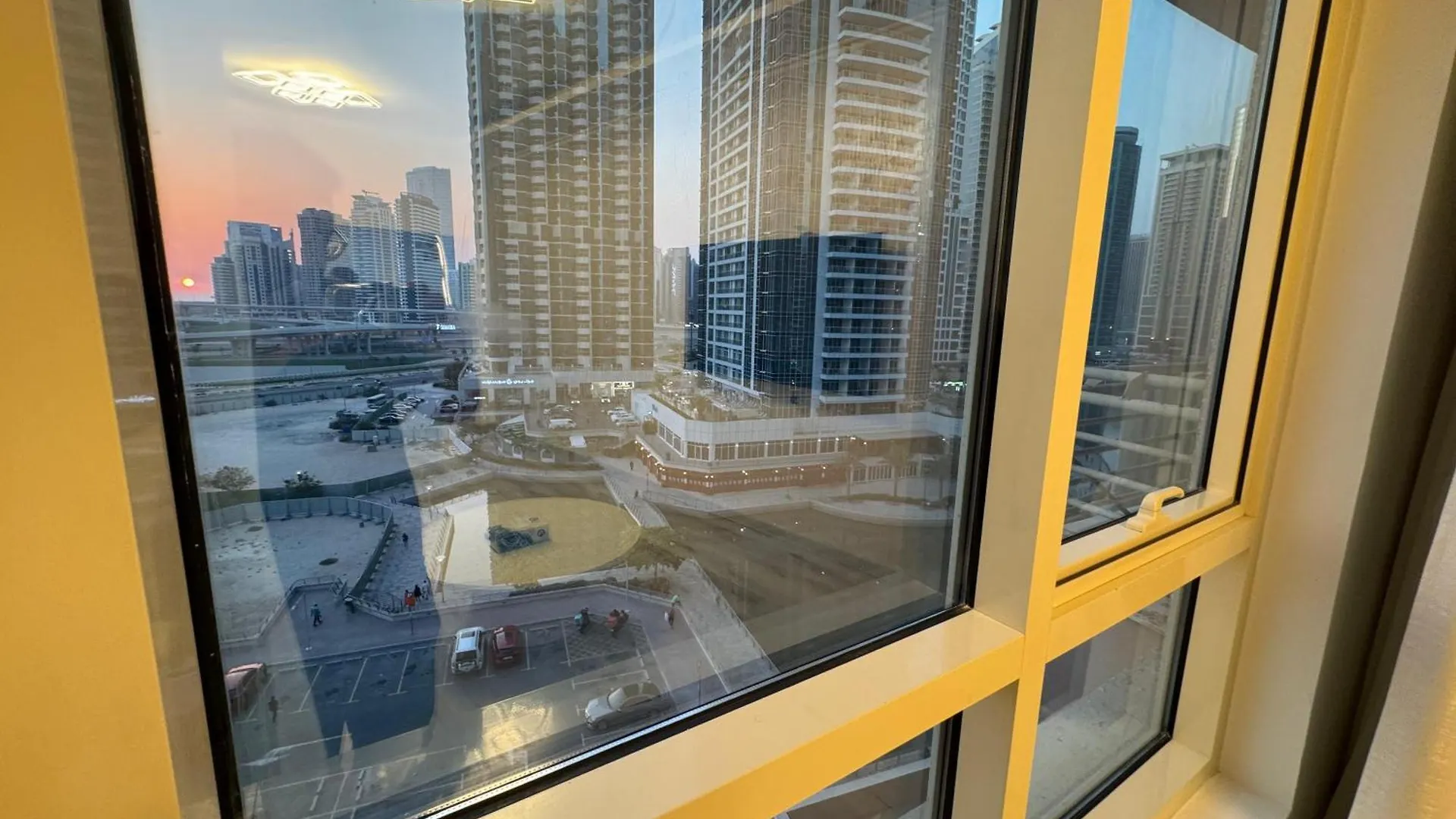 Icon Tower 1 , Jlt 1Bhk Apartment Dubai Emirati Arabi Uniti