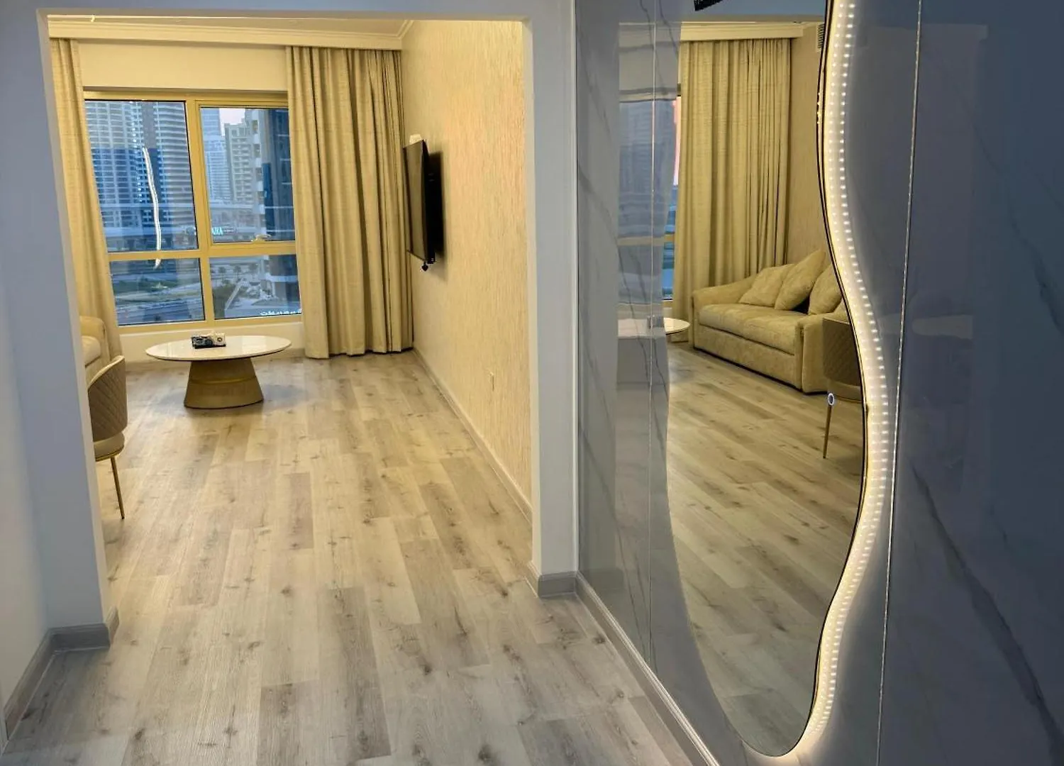 Icon Tower 1 , Jlt 1Bhk Apartment Dubai 0*,  United Arab Emirates